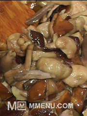 Приготовление блюда по рецепту - грибной соус, грибной суп, грибная юшка из польских грибов. Шаг 4