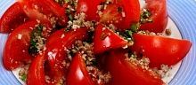 Рецепт - Салат из помидоров с орехами