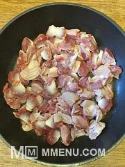 Приготовление блюда по рецепту - Куриные желудочки тушеные. . Шаг 1